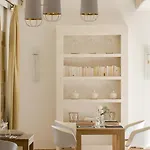 Otel Le Vieux 5*