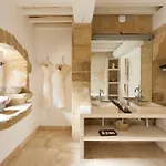 Hotel Le Vieux Castillon-du-Gard
