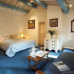 Le Vieux Hotel Castillon-du-Gard