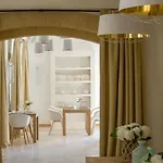 Otel Le Vieux Castillon-du-Gard
