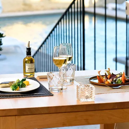 ル ヴュー カスティヨン ホテル 5*