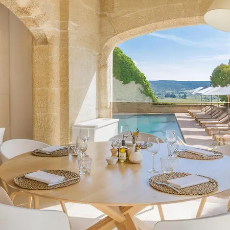 Hotel Le Vieux Castillon-du-Gard