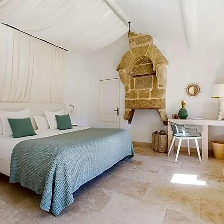 Le Vieux Hotel 5*