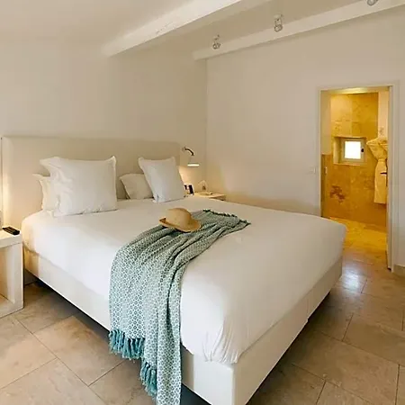 Le Vieux 5* Castillon-du-Gard