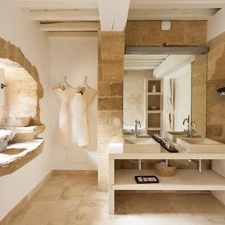 Hotel Le Vieux Castillon-du-Gard