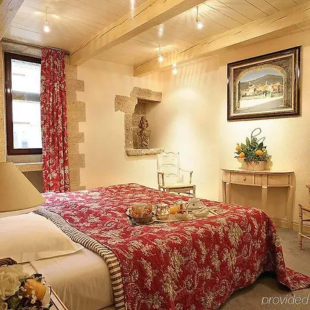 Hotel Le Vieux Castillon-du-Gard