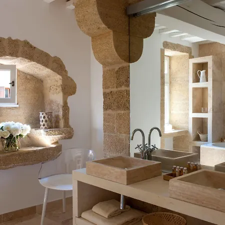 Le Vieux 5* Castillon-du-Gard