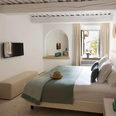 Le Vieux Hotel 5*