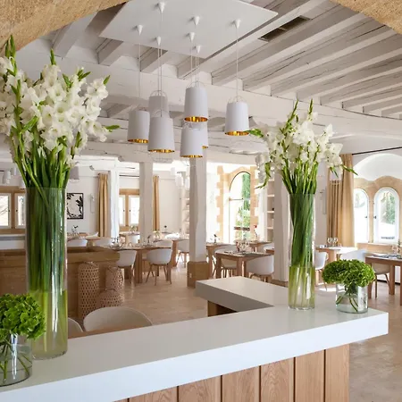 Hotel Le Vieux 5*