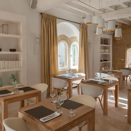 Le Vieux Hotel Castillon-du-Gard