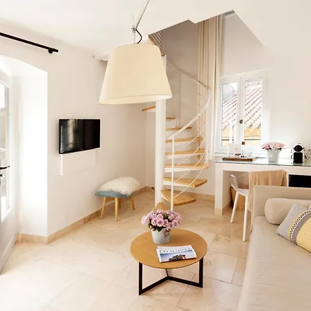 Hotel Le Vieux Castillon-du-Gard