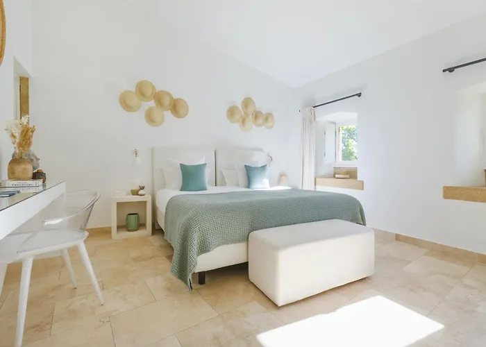 Le Vieux 5* Castillon-du-Gard