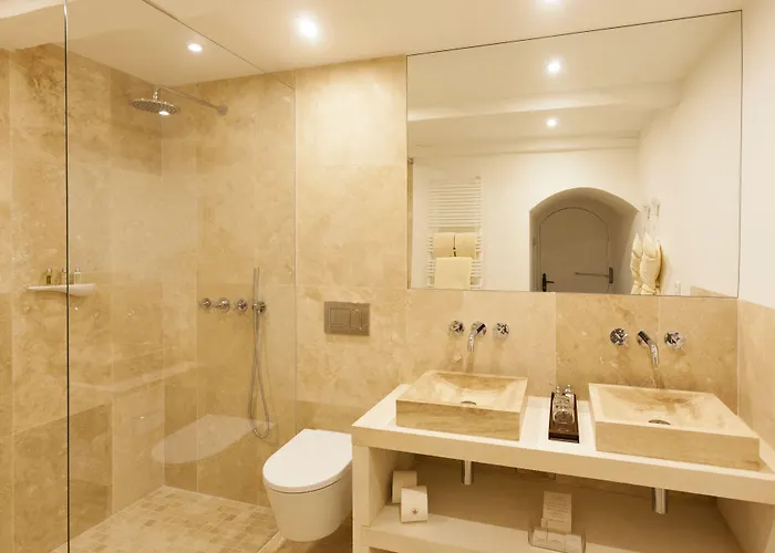 Le Vieux Castillon-du-Gard