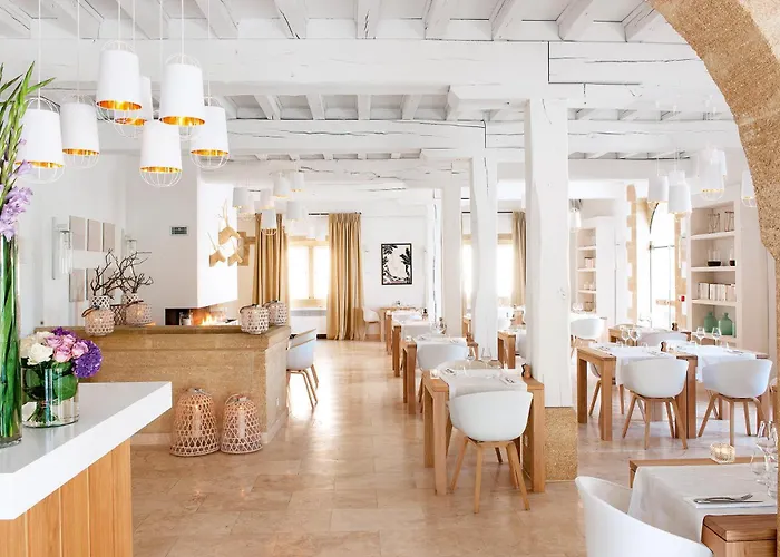 Le Vieux 5* Castillon-du-Gard