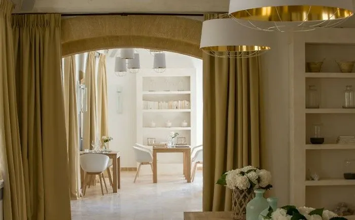 Hotel Le Vieux Castillon-du-Gard